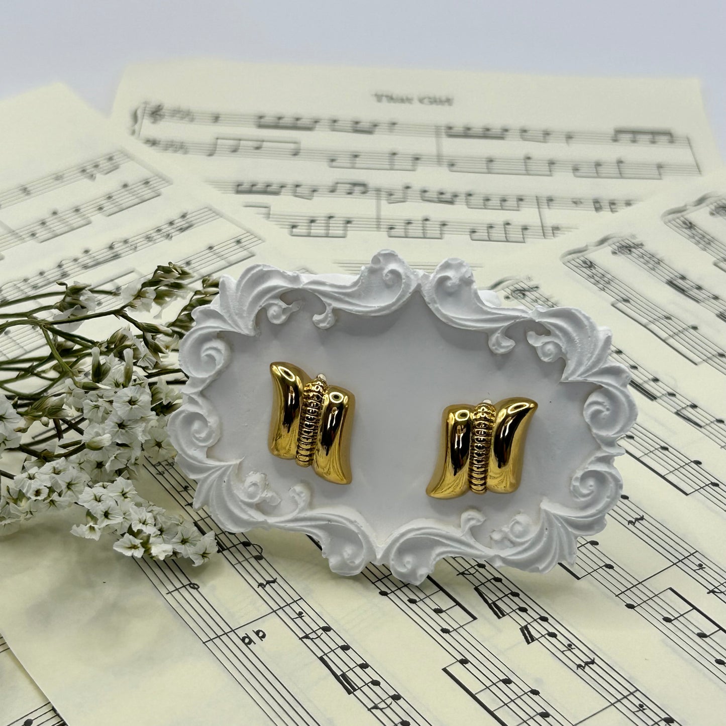Nouveau! Boucles d’oreilles Glam Gold