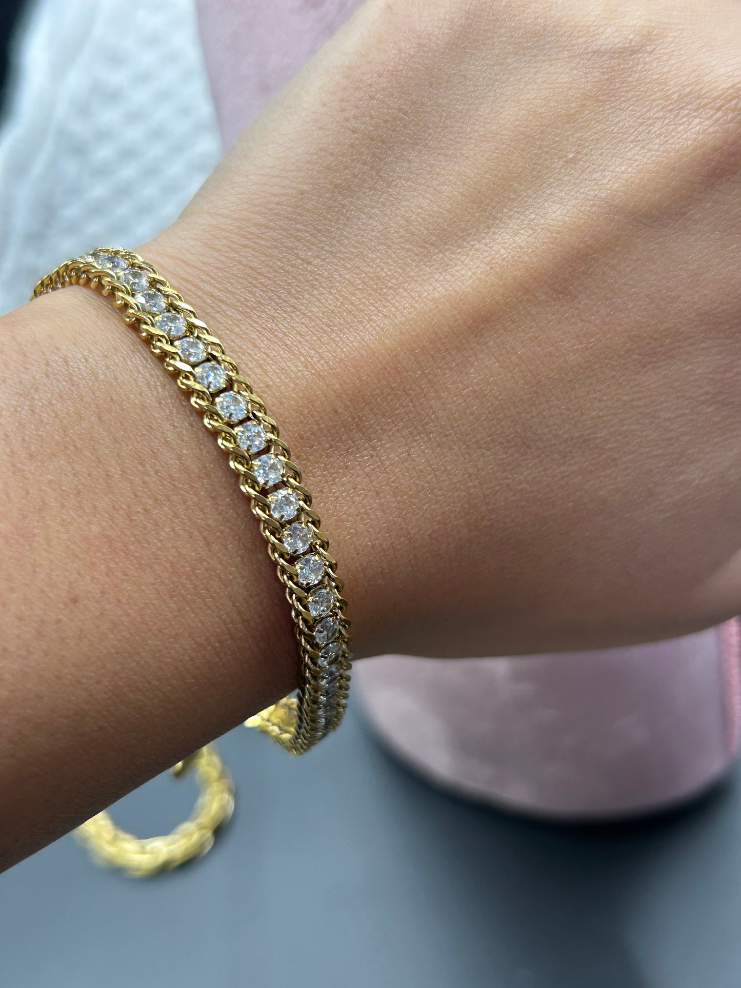 Nouveau! Bracelet Élegancia Dorée pour femme Maison M Bijoux