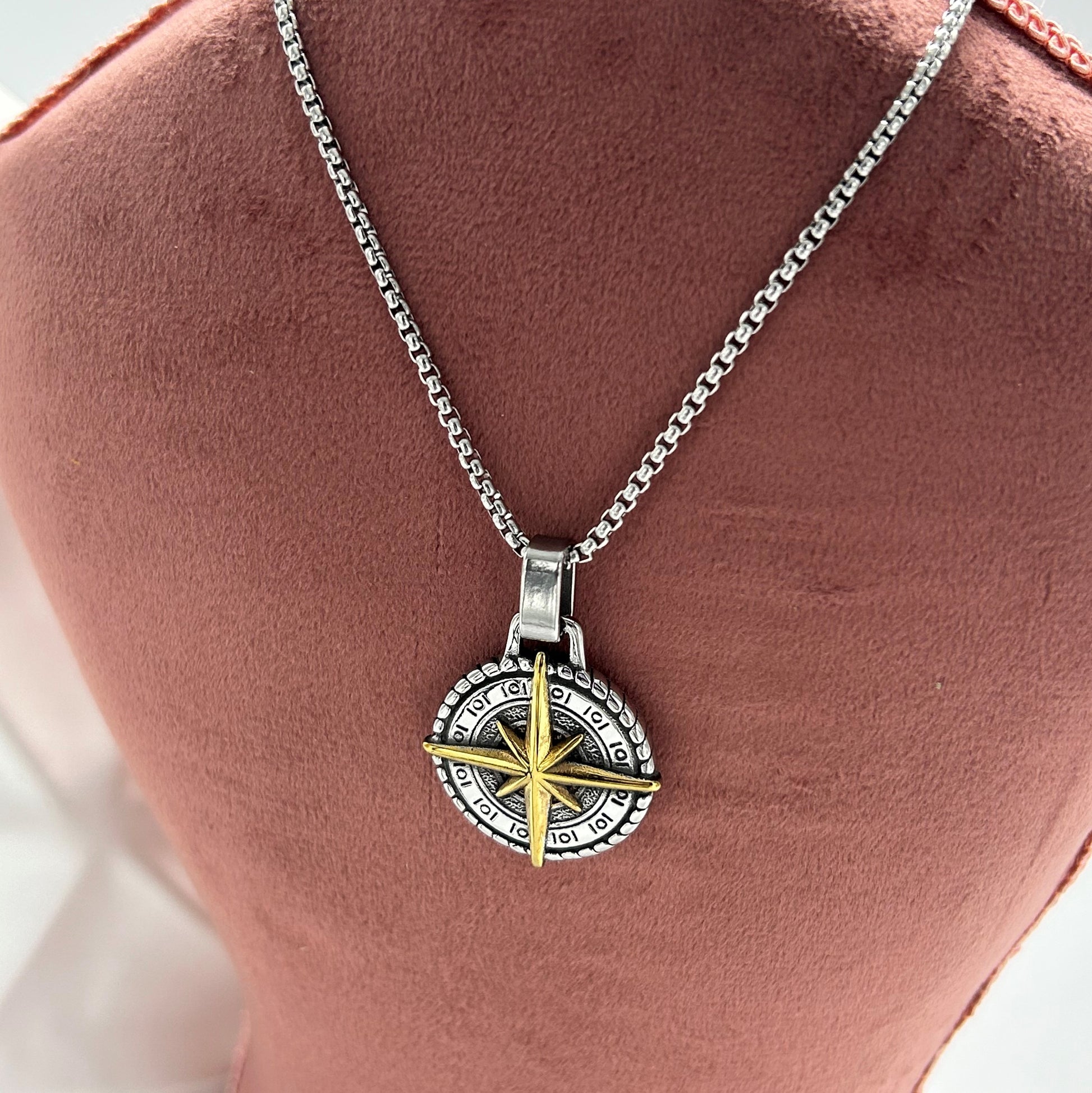 Collier Compass pour homme en Acier Inoxydable Argenté Maison M Bijoux